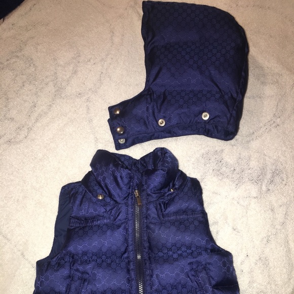 gucci sleeveless hoodie